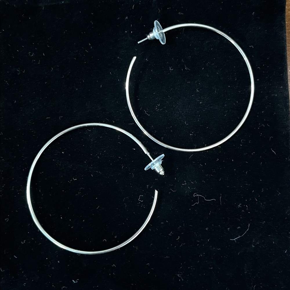 Silver-tone circular hoop earrings